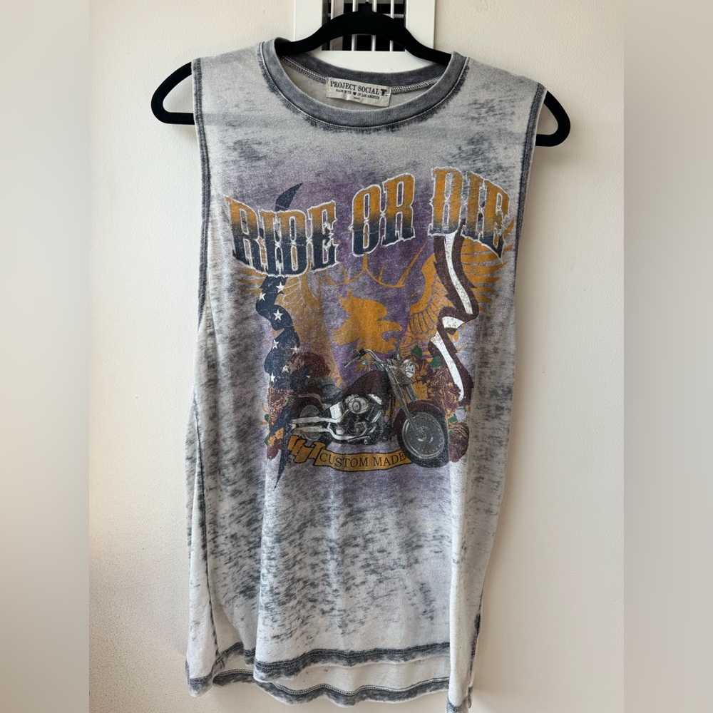 Gray Sleeveless 'Ride or Die' Graphic Tee